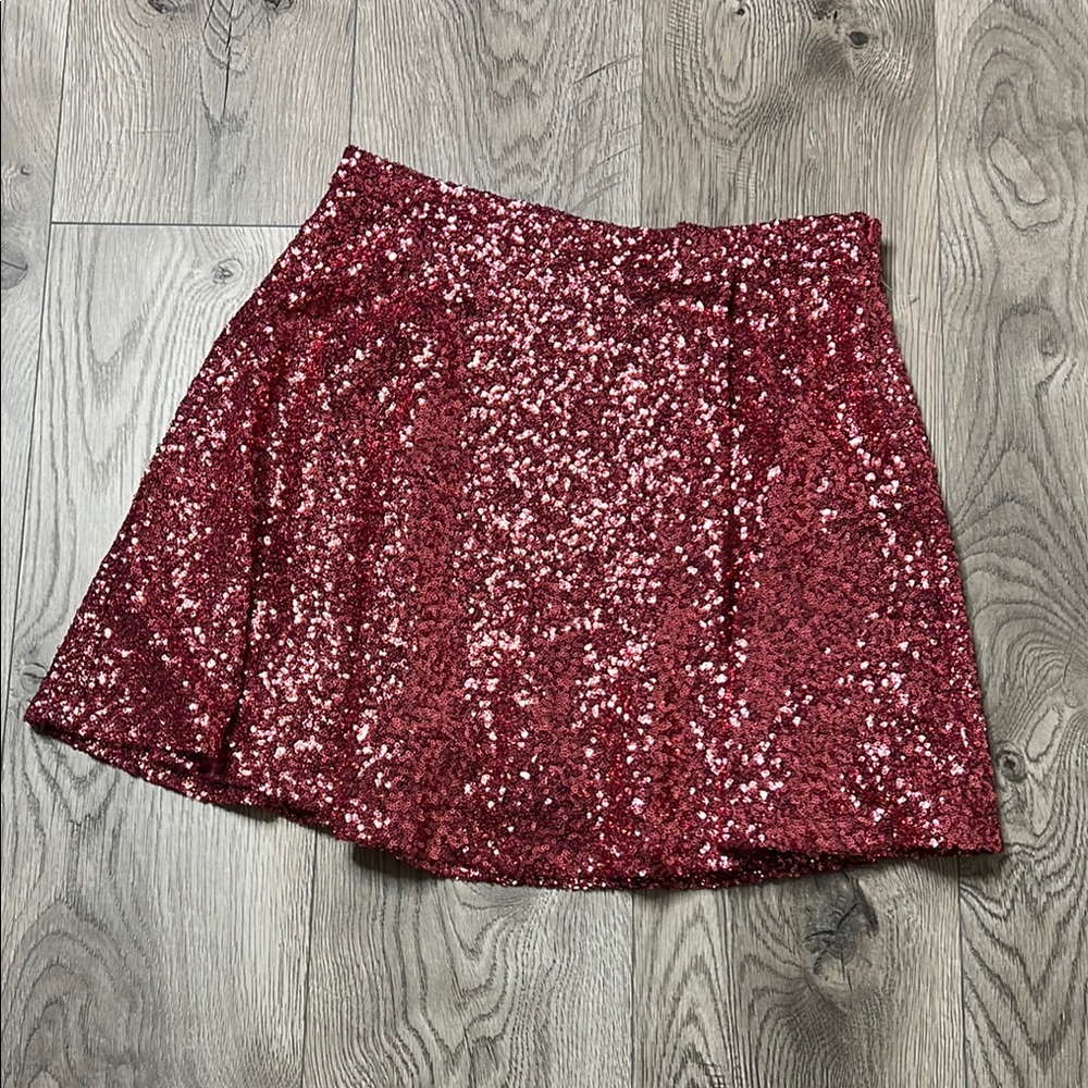 Sequin Skirt in Sparkling Red